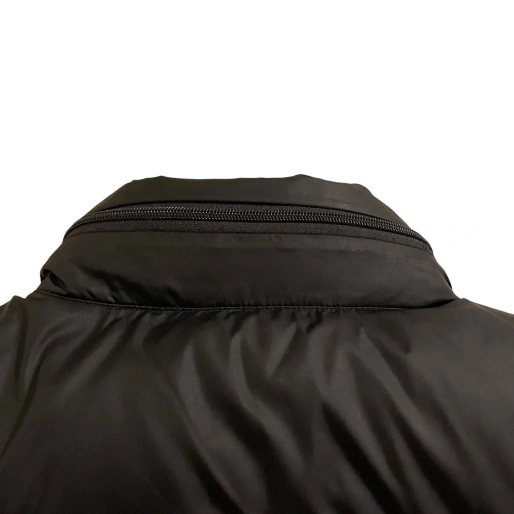 GAP Vintage 2009 Black Down Filled Puffer Vest Packable Hood Y2K Size Medium